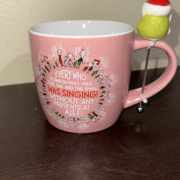 New Grinch pink Christmas ceramic mug - Picture 3 of 4